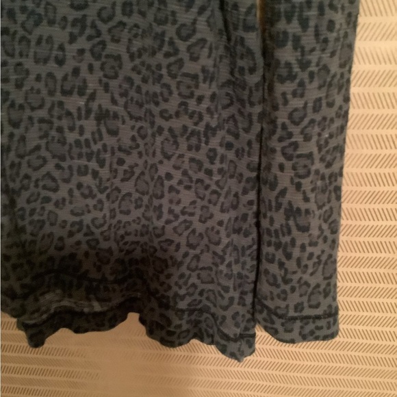 LRL~RALPH LAUREN~LEOPARD BLOUSE~LG - Picture 5 of 5